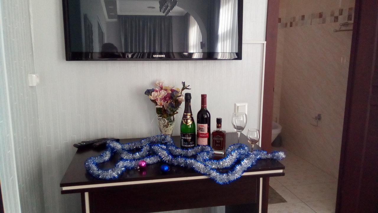 Hotel Avenue Bishkek Exterior foto